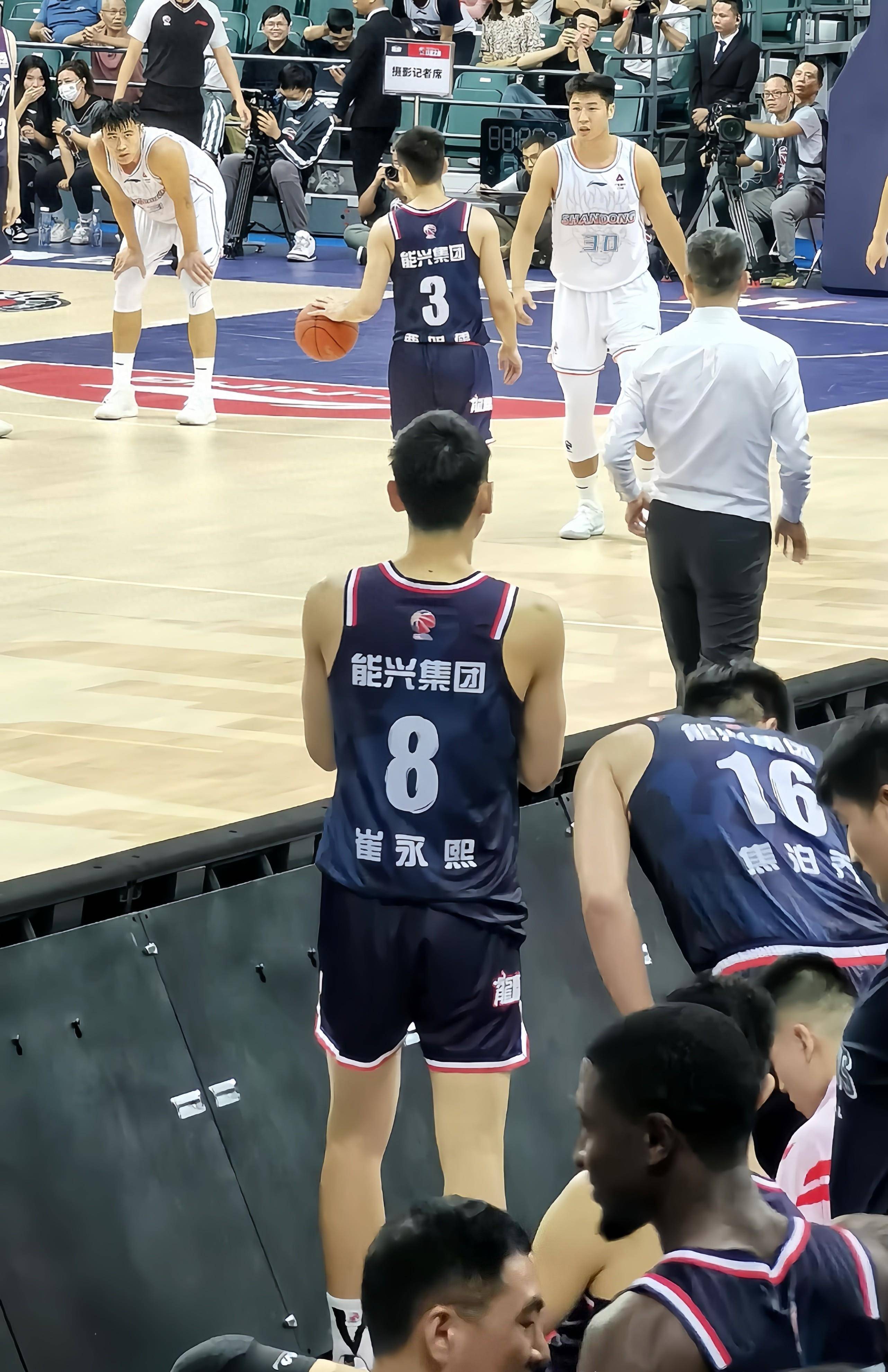 深圳男篮外线爆发备战意大利杯广州队内部沟通备战西甲，媒体一致点评：赛后CBA常规赛焦点战的简单介绍